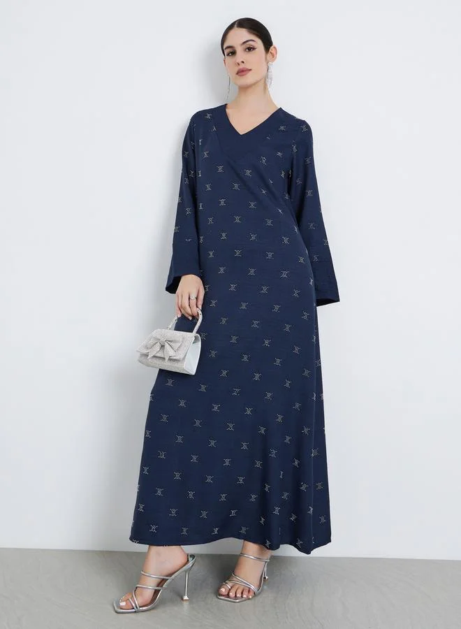 أميرة جلابية بحافة واسعة وطبعة فويل